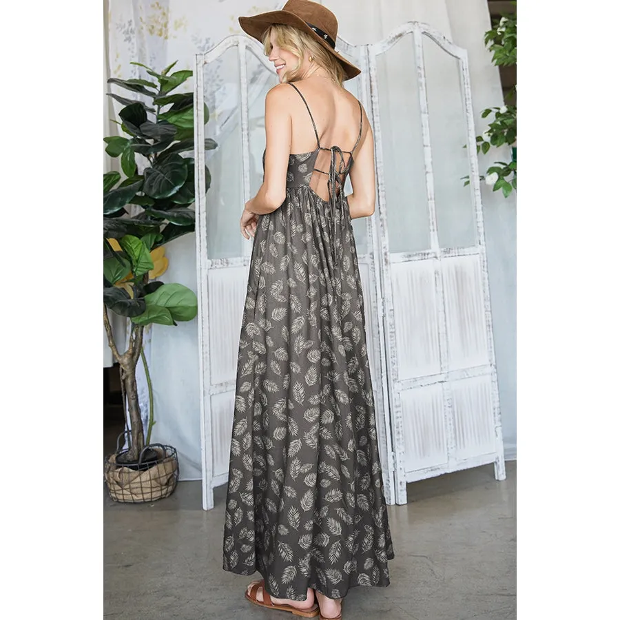 Bucketlist Tie Back Feather Print Maxi Dress