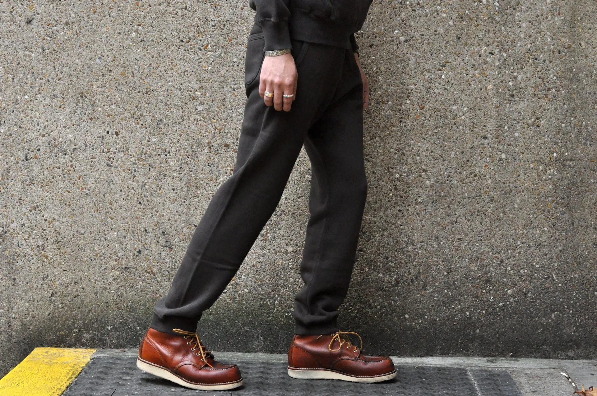 Dubble Works 11oz "Tsuri-ami" Loopwheeled Sweatpants (Sumi Black)