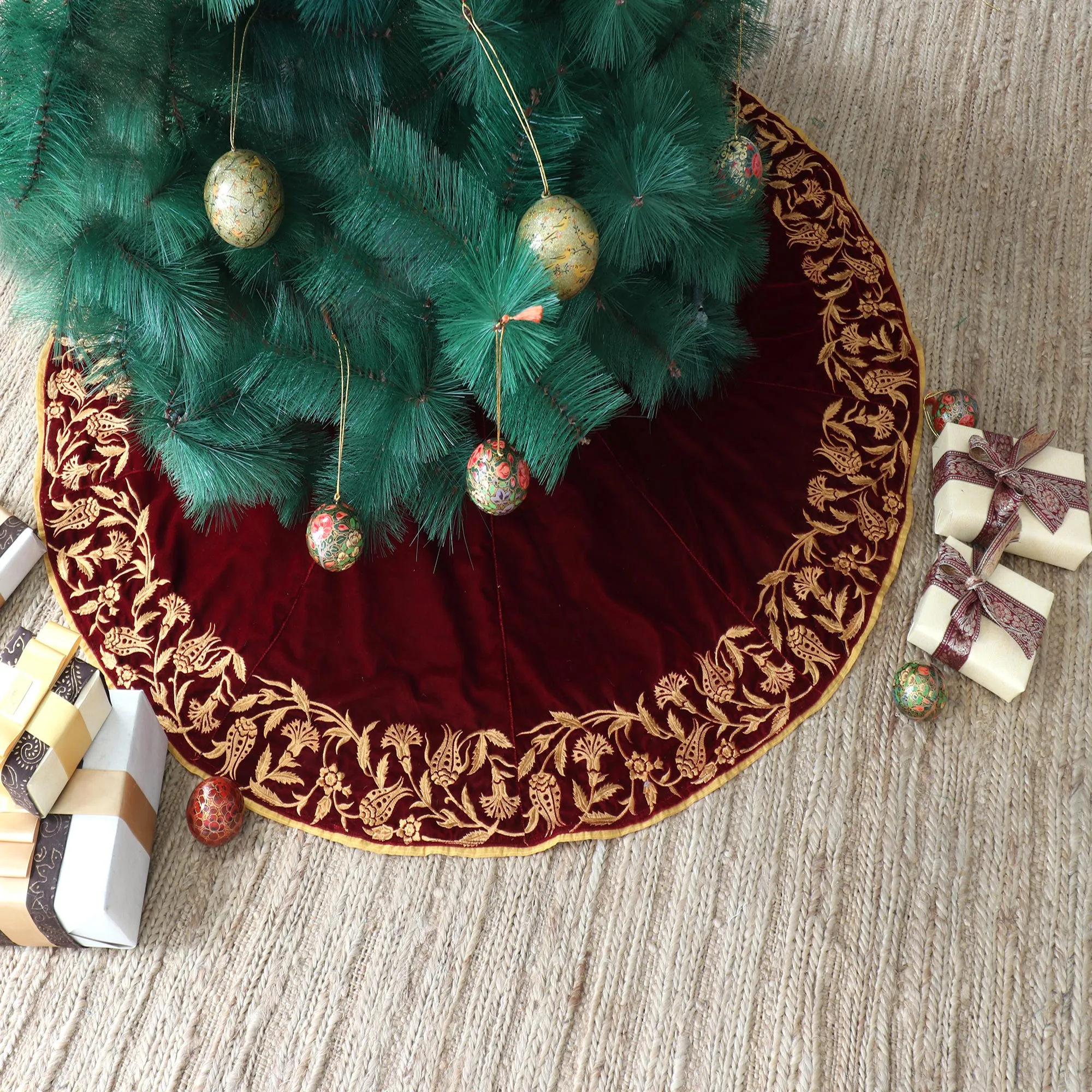 Embroidered Velvet Holiday Tree Skirt - Silent Nights